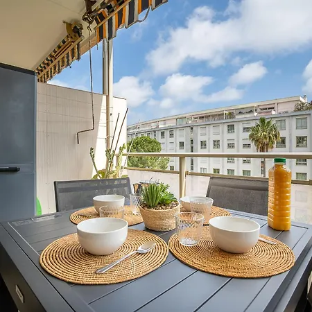 Apartment Les Aliscamps By Interhome